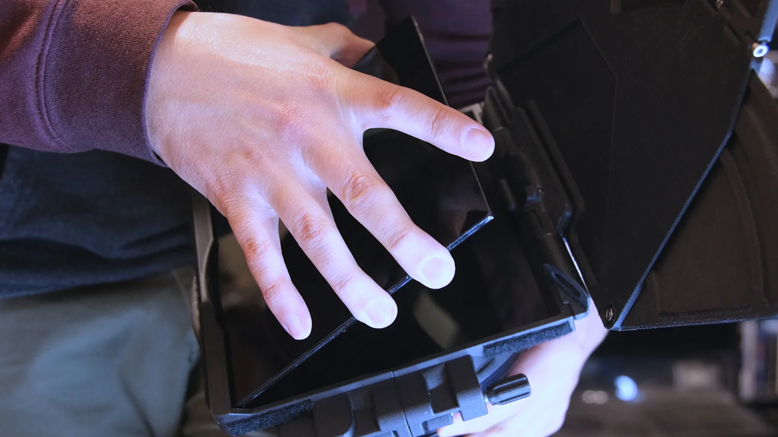 Abracam second filter slotting in